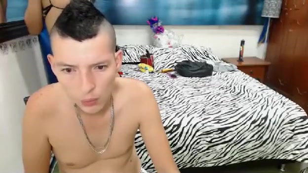 Twosexualfantasys Cam Show On 03062016