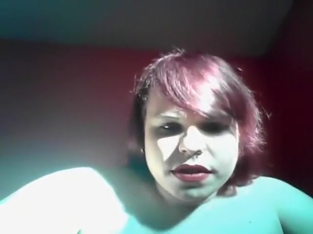 Ginger Tranny Rubs Her Small Cock