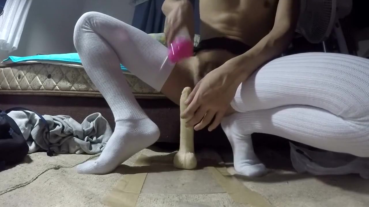 20161126 Learning Good Anal Dildo Fuck