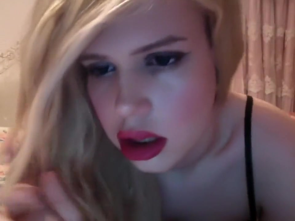 Pretty Tgirl teen 18+ Strip Cam 2