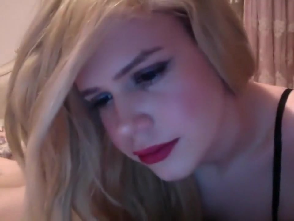 Pretty Tgirl teen 18+ Strip Cam 2