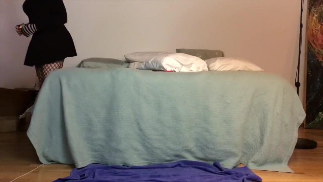 Laurem Hipsum Vs Fuckbot 3000