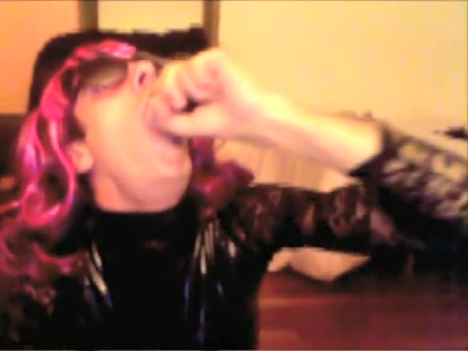 Sonia sucking assfucking and eating own cum