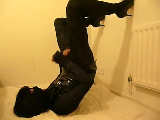 Сatsuit tranny