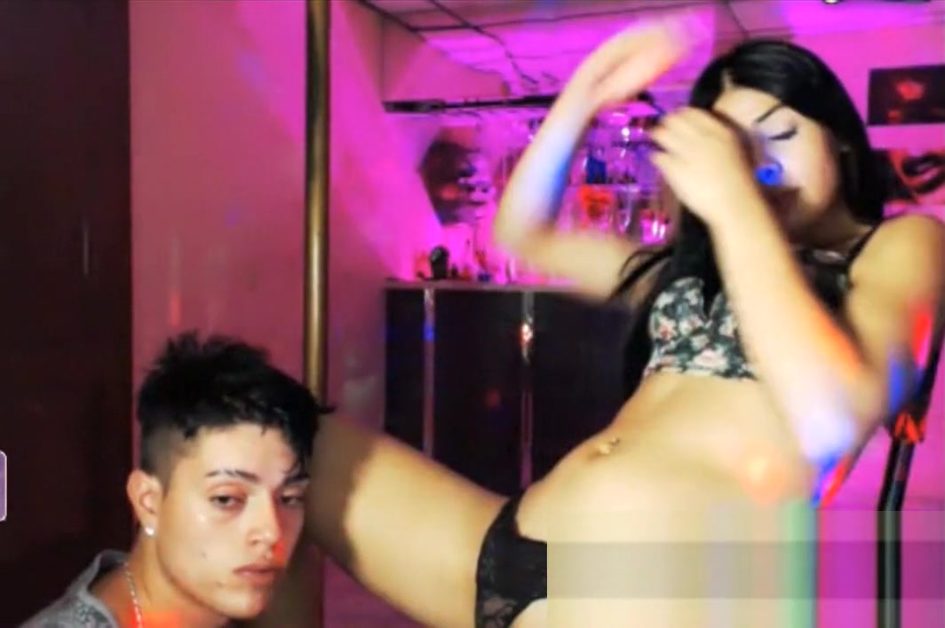 Horny Shemale Get sucked By A Man