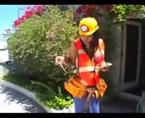 Papa - Tranny Construstion Worker