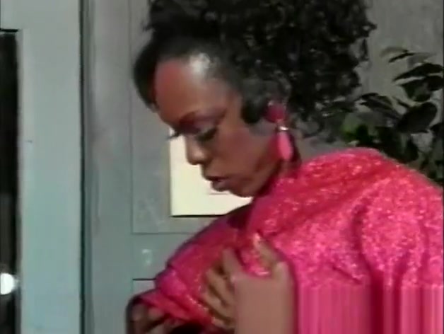 engulfing A humongous darksome tranny cock - Sin city