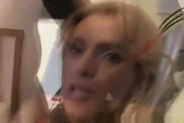 Blonde Tranny Sexy and Nasty Shemale Bareback Sex