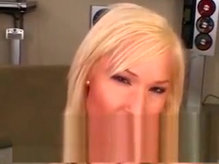 Khloe worthy Sthis chabmale nudeback4