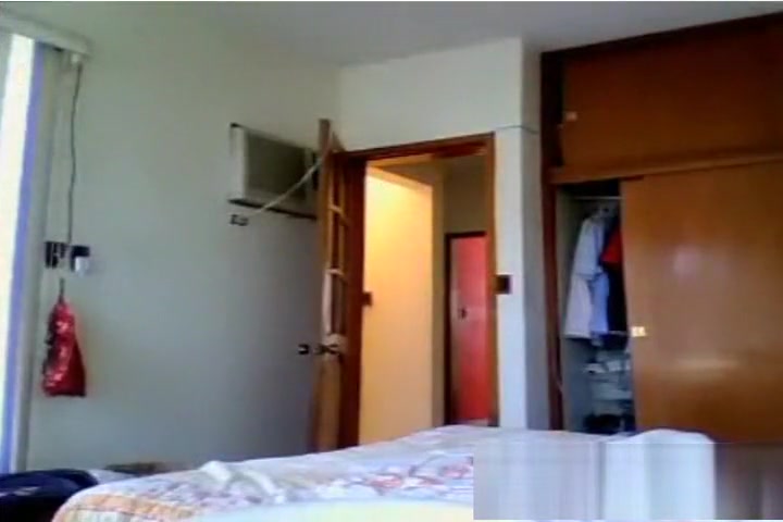 brunette Femchap Jerking