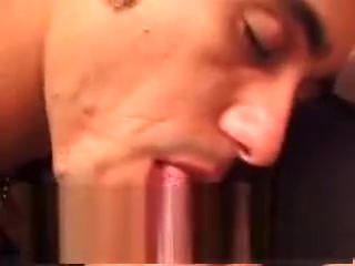 lady-twink master Gives Footjob