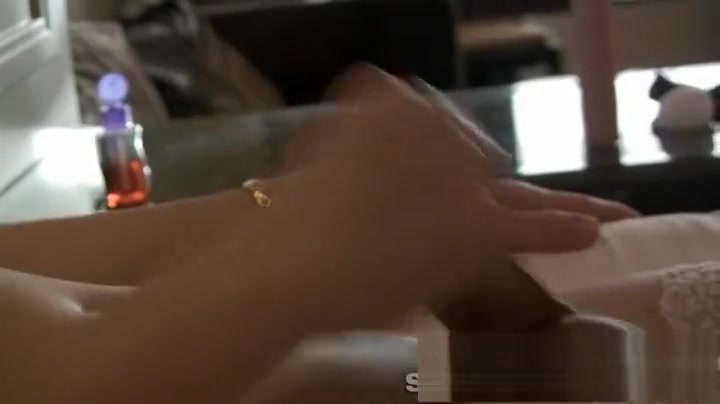 delicious blonde lady-twink Playing With Her weenie