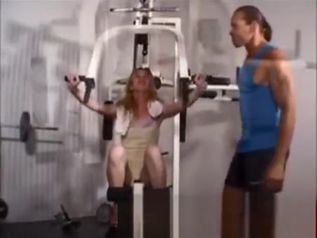 blonde TS pooper banged By trainer In The Gym