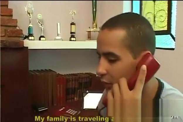 Home Alone man gets A this babemale Escort Brasil