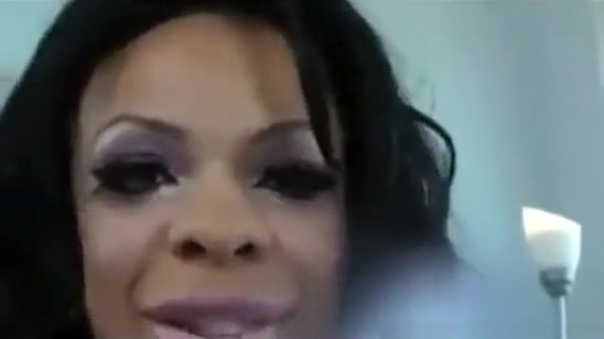 black Sthis chabmale WIth A big dick