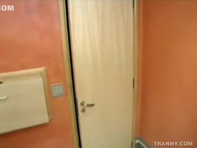 Skilful TS hooker drills Her Clients anal