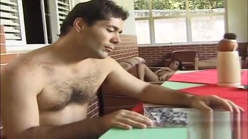 dark Haired Sthis guymale babe anal shoving