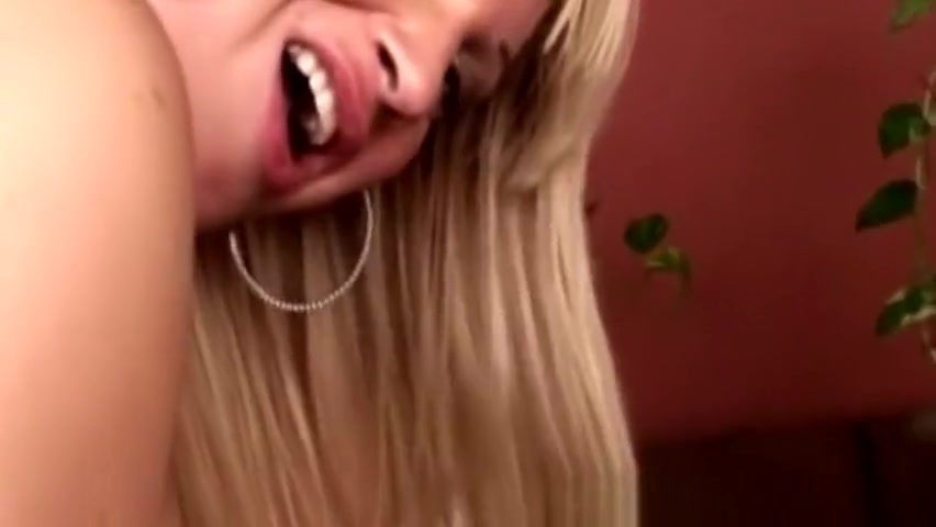 Brazilian tranny bareback assdrilling action