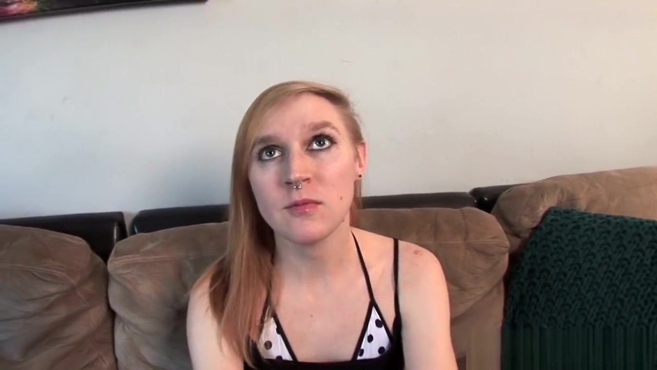 Amateur tgirl wanks hardcock on casting couch