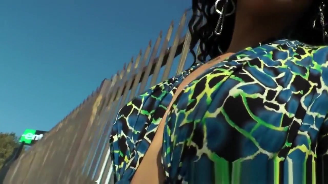 Cockpierced ebony ts pickedup and filmed
