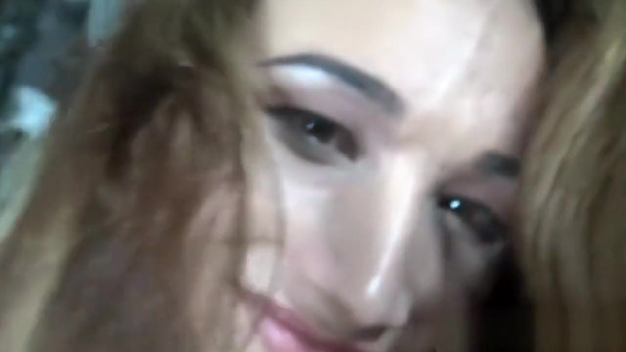 Seductive Russian Tgirl Dildoing Her Asshole