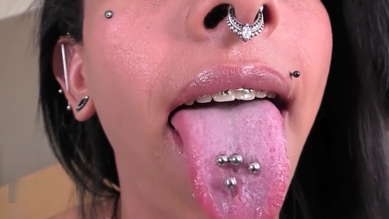 Foreplay With A Pierced Tgirl
