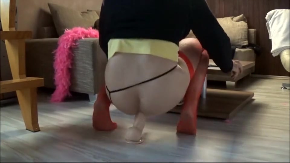 Sissy anal big didlo