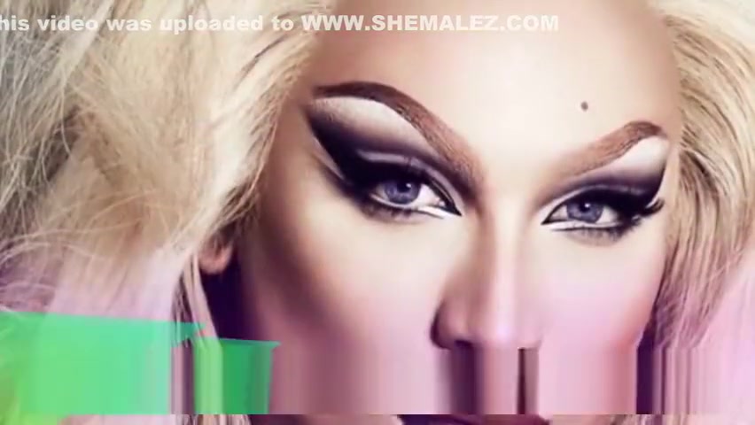 10 Fishest Drag Queens
