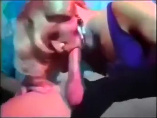 Aja Devoure Vintage Blonde