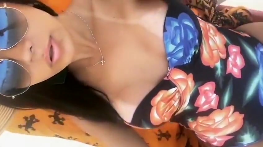 Crazy Hung Tgirl Stroking Her Cock