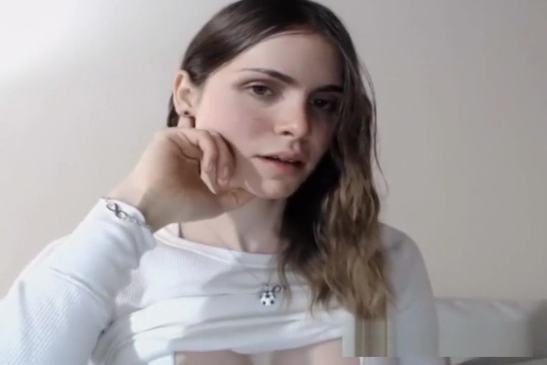 Beautiful Shemale With A Super Tight Asshole