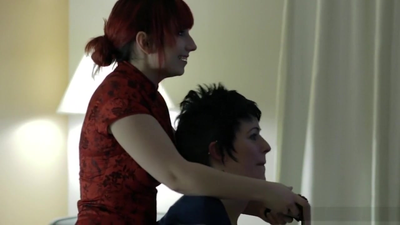 Lesbian emo tgirl licking sixtynine