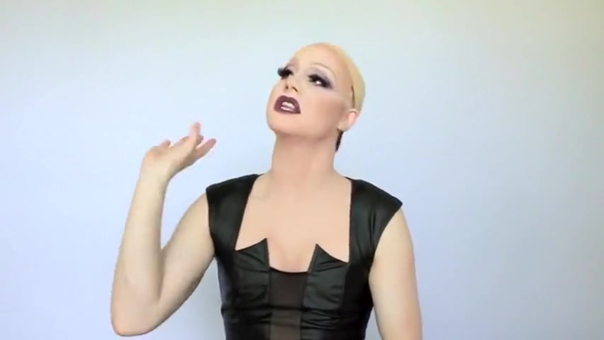 Drag Queen Wig Tutorial