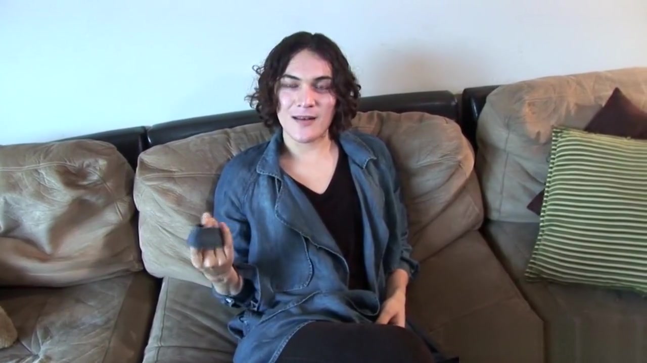 Auditioning tranny tugging her hard cock