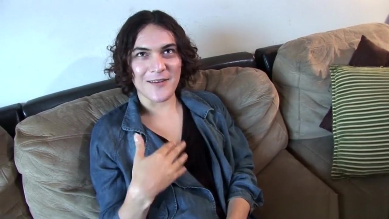 Auditioning tranny tugging her hard cock