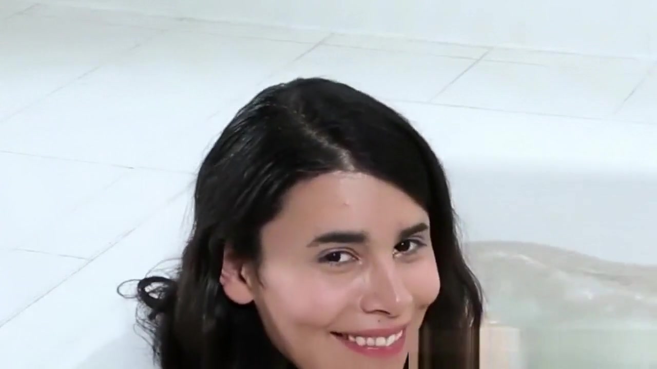 Latina trans babe masturbating in the bathtub