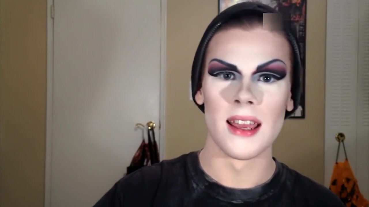 Dark drag