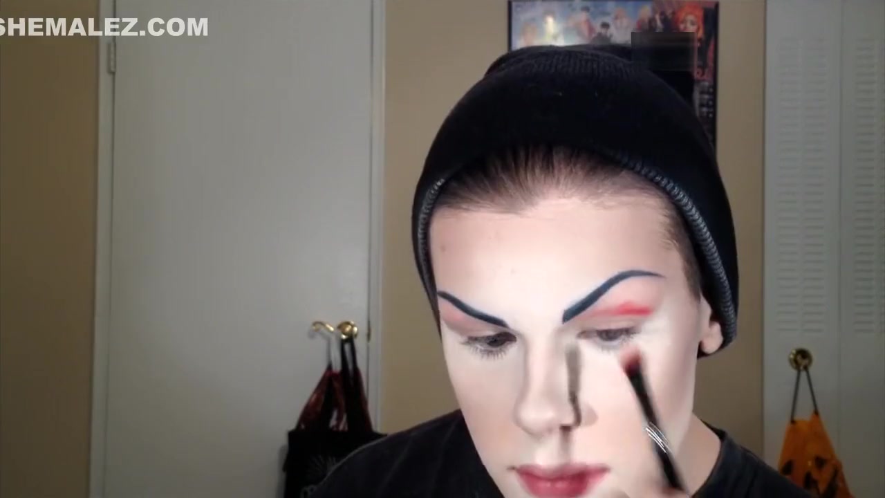 Dark drag