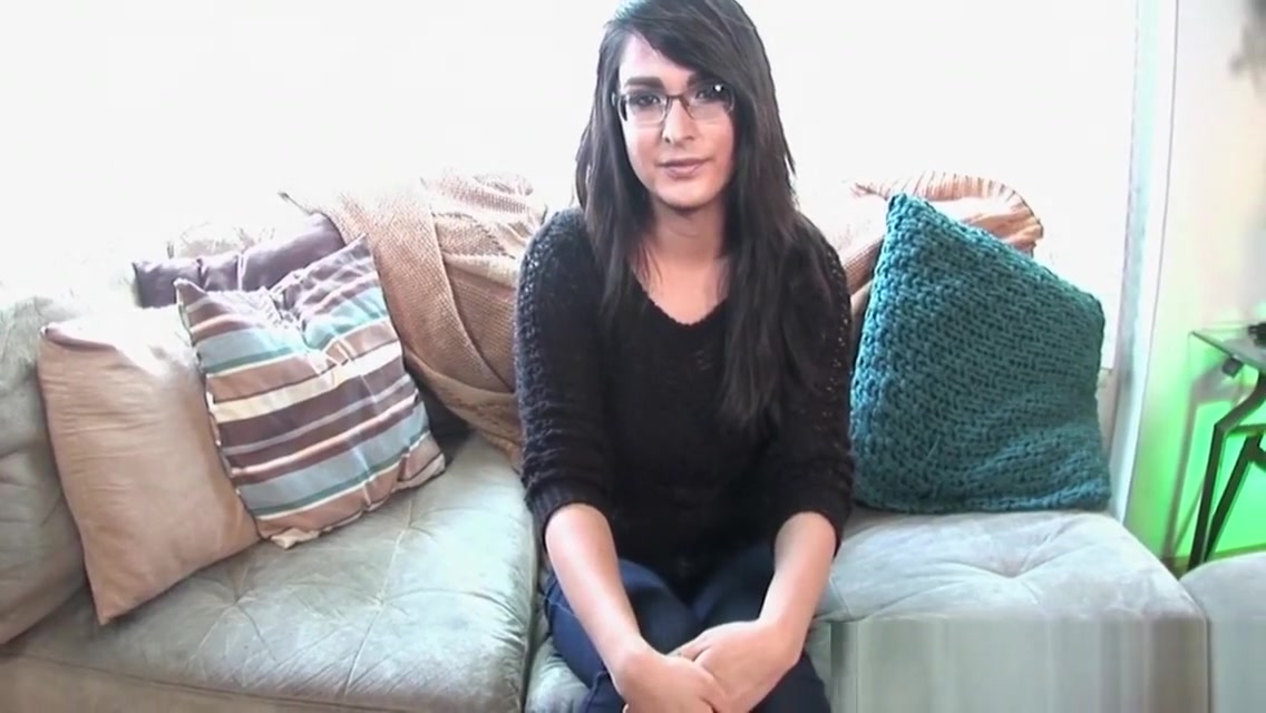 Spex auditioning trans pleasing her dong