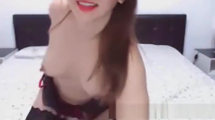 sleazy tranny With large bazookas Masturbates Her Hard 10-Pounder