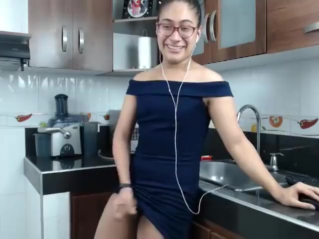 Skarleethh webcam video scene July 5, 2018