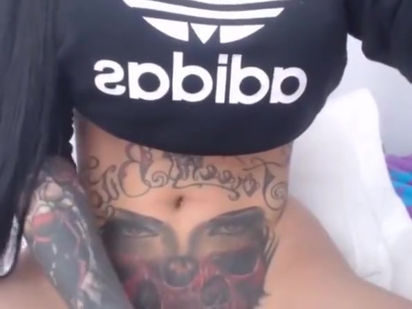 sleazy Tattooed tranny bonks Her butthole Closeup