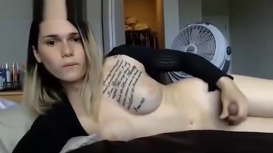Tattoed amateur Shemal With wonderful tits Masturbat