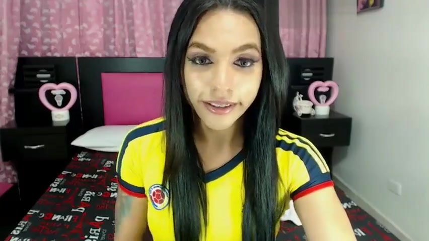 Tattooed tranny girl Pleases Herself