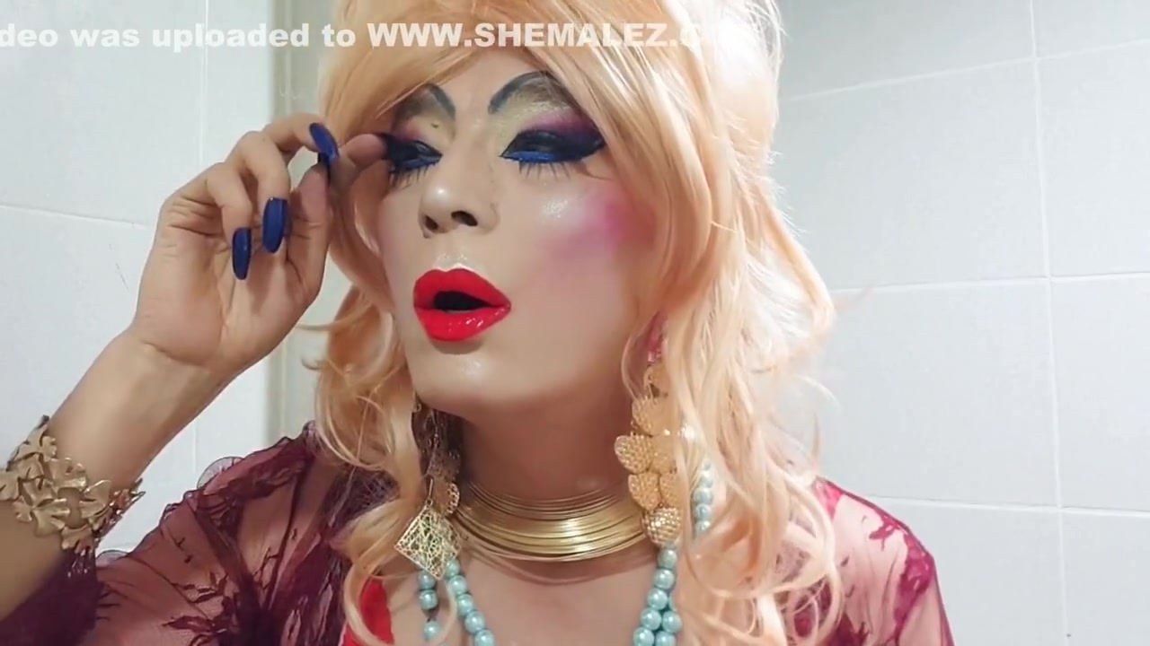 Sissy kinky Makeup Masturbation
