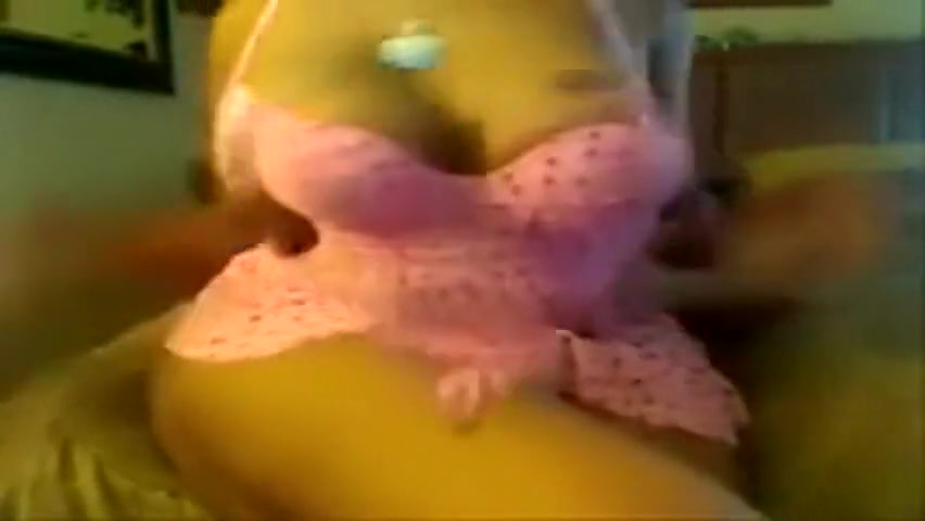 Sexy black ts solo by webcam