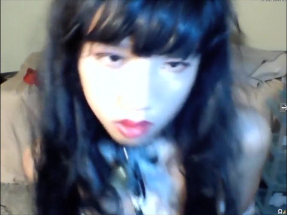 Japanese ts maid on cam