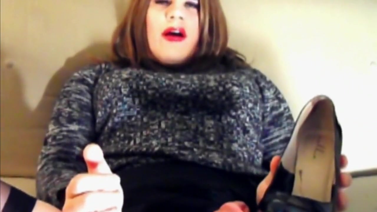 Crossdresser Bunnie: 23 Cumshot Compilation