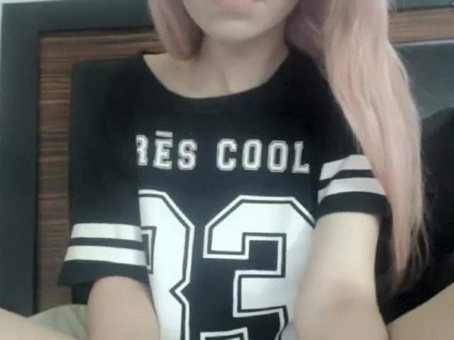 Cutie teen 18+ Masturbating