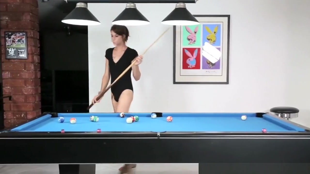 Solo playing tgirl assfucked with sexmachine